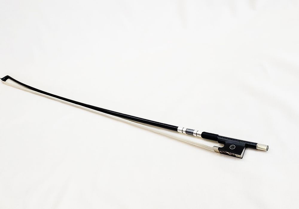 AtelierShiningTail監修のカーボン製violin弓
